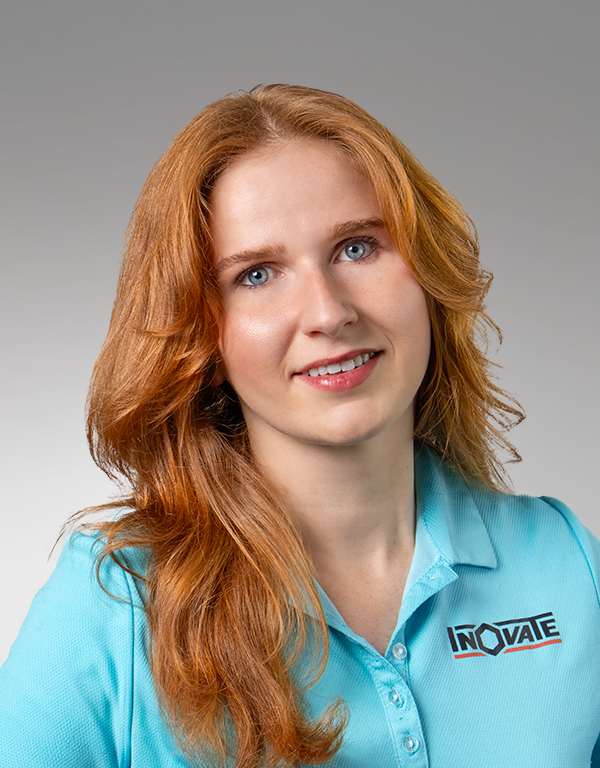 Anita Peroni, Marketing Specialist