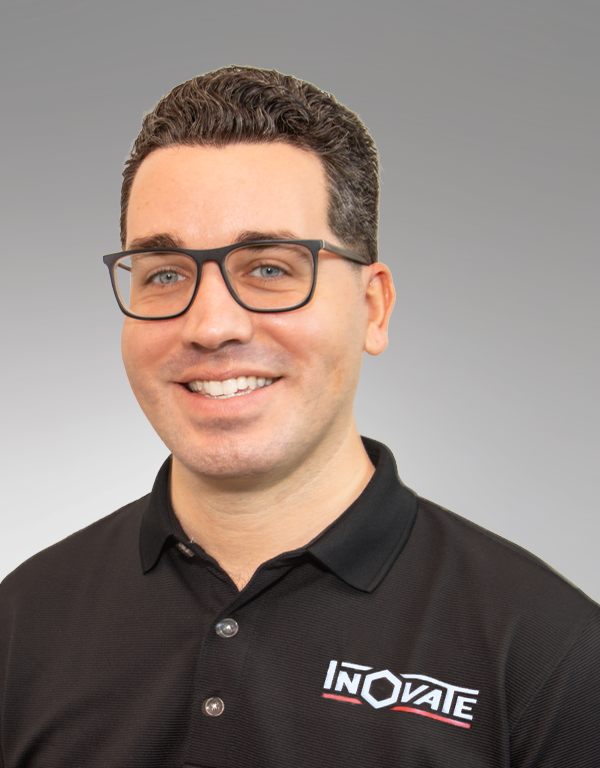 Thomaz Nadeau, Customer Experience Representative