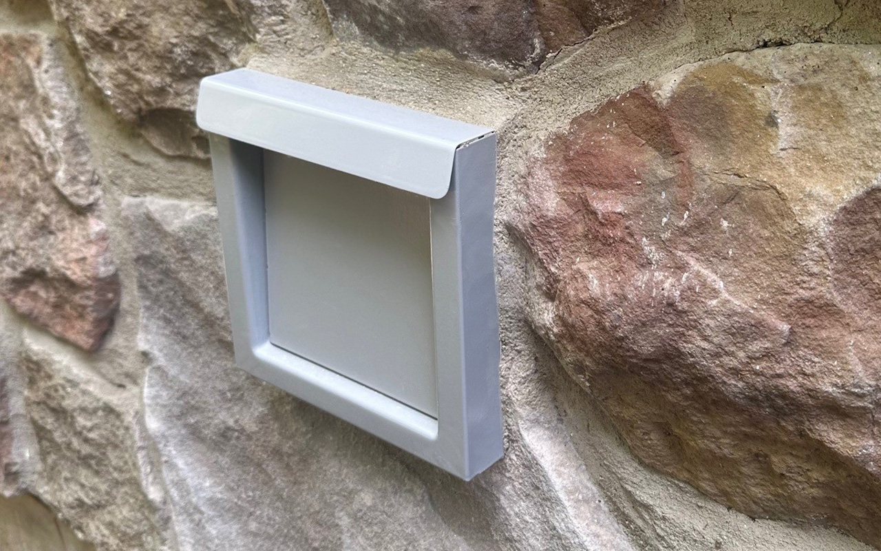 DWV4W-White Powder Coated DryerWallVent Installed